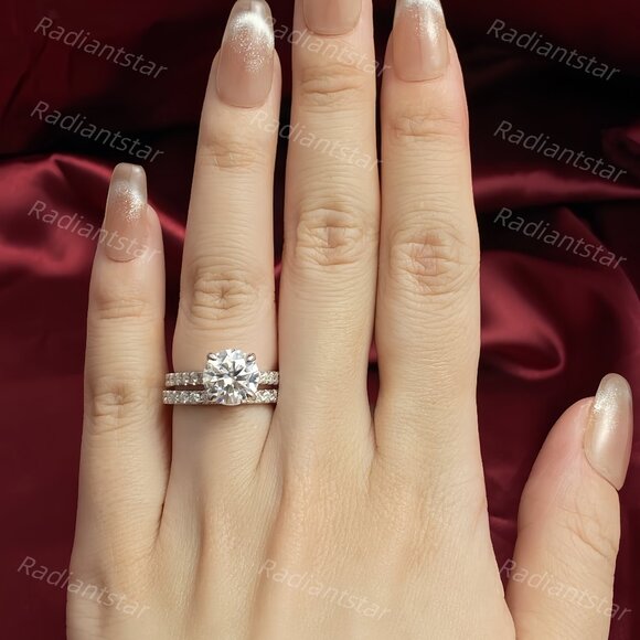 NEW Certified 4.14ct. t.w. Moissanite 2PC Wedding Ring Set - Picture 3 of 5